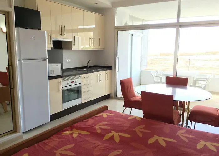 Pierre & Marazul Del Sur Callao Salvaje