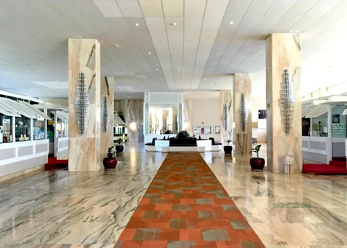 Pierre & Marazul Del Sur 4* Callao Salvaje