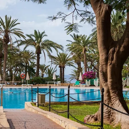 Ξενοδοχείο με διαμερίσματα Pierre & Marazul Del Sur 4*