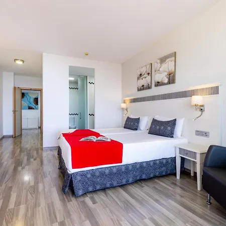 Pierre & Marazul Del Sur 4* Callao Salvaje